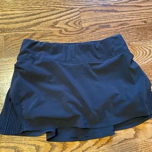 Lululemon Play Off The Pleats Skirt
